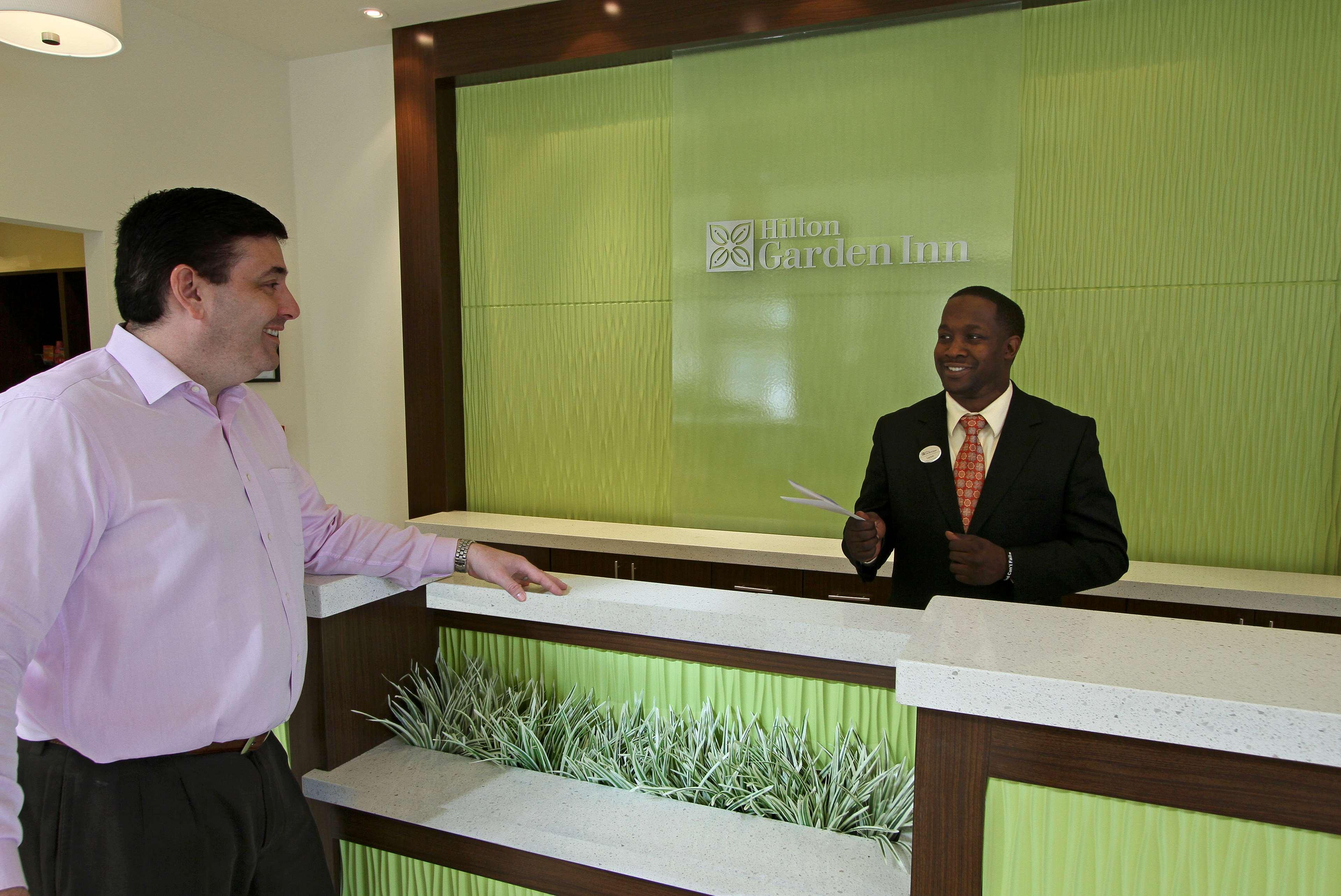 Hilton Garden Inn Covington/Mandeville Intérieur photo